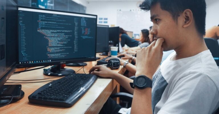 How the Metaverse Creates New Cybersecurity Challenges 2 How the Metaverse Creates New Cybersecurity Challenges